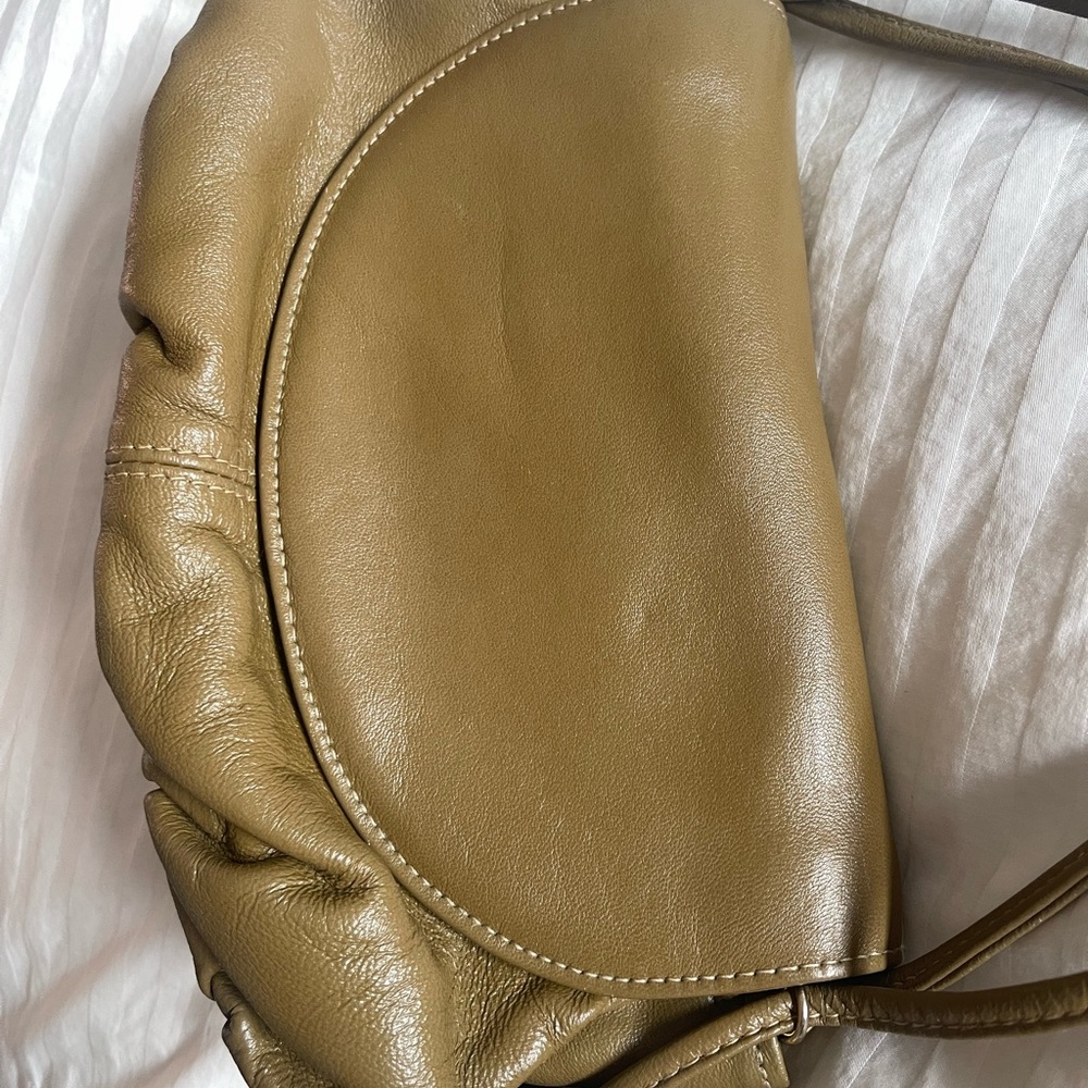 Tan Butter Soft Leather Shoulder Bag - Picture 13 of 17